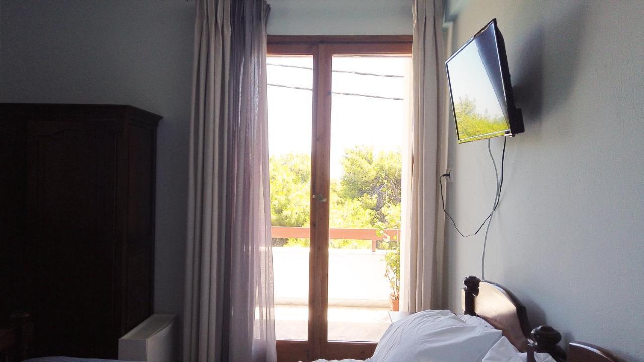 Fistiki Rooms Agia Marina  Dış mekan fotoğraf