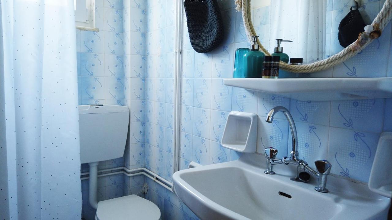 Fistiki Rooms Agia Marina  Dış mekan fotoğraf